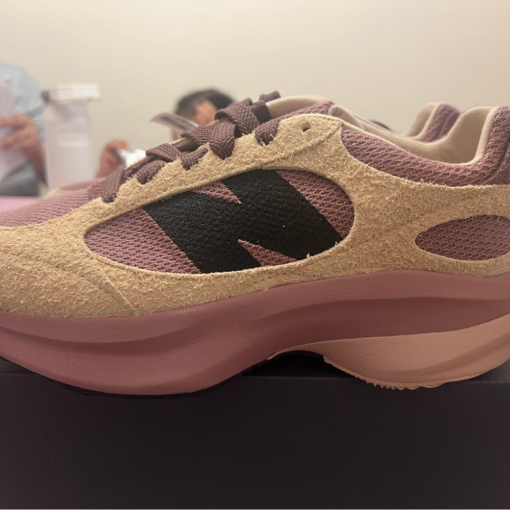 New No Box Top Balance WRPD Runner Pastel Pack - Licorice Size 8.5